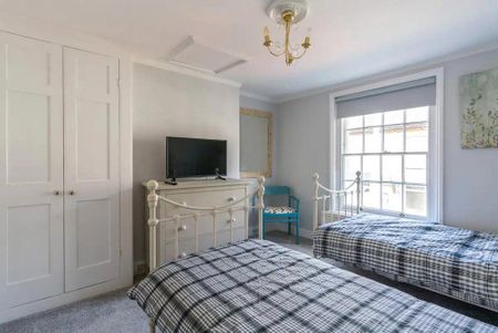 3 bedroom detached house to rent - Photo 4