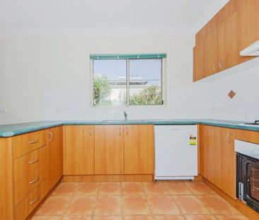 Comfortable Living in a Convenient Location! - Photo 3