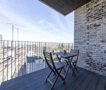 Sovereign Tower, 1 Emily Street, London, E16 - Photo 1