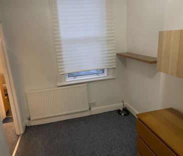 1 Bed Flat, Cricklewood, NW2 - Photo 3