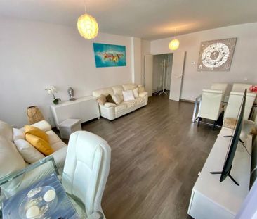 3 room luxury Apartment for rent in Estepona, Andalusia - Photo 5