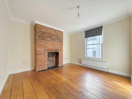 3 bedroom terraced house to rent - Photo 4