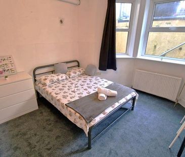 9 bedroom house share to rent - Photo 3