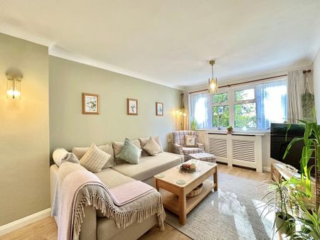 1 bedroom flat to rent - Photo 2