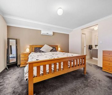 Immaculate, Spacious and Private Family Home - Photo 6