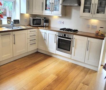 4 Bedroom Semi Detached To Let - Photo 5