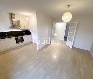 Location Appartement 3 pièces 61m² ST LO 50000 - Photo 5