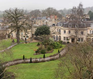 Royal Crescent - Photo 4