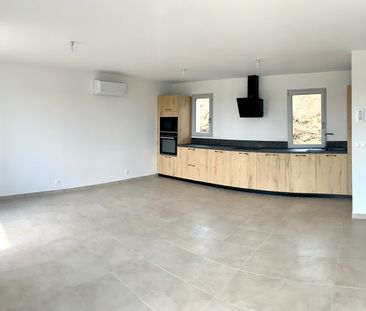 CUCURON MAISON 4 PIECES AVEC JARDIN ET GARAGE, - Photo 6
