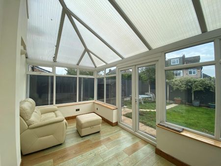 York Road, Crosby, Liverpool - Photo 2