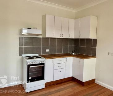 For Lease - Renovated 2 Bedroom Unit - Photo 6