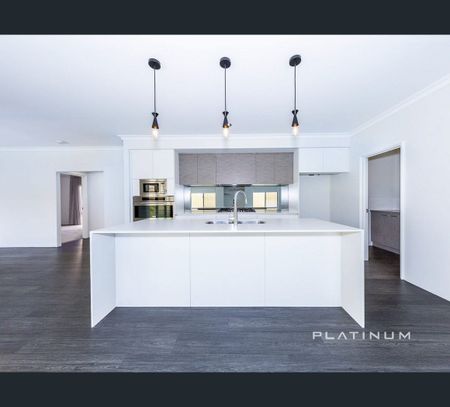 17 Fontelina Parade, Iluka, WA 6028 - Photo 5
