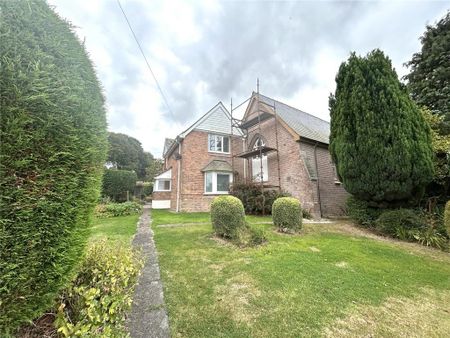 3 bedroom semi-detached house to rent - Photo 4