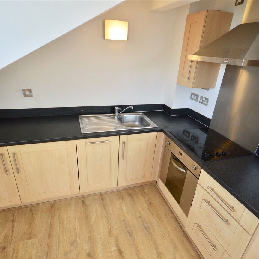 2 bedroom apartment to rent - Photo 1