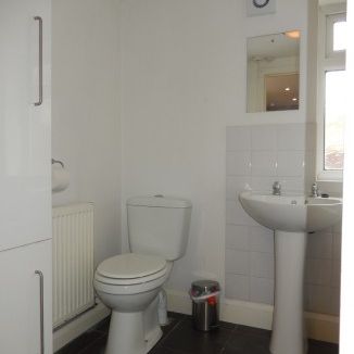 3 Bed, Bethnal Green - Photo 1