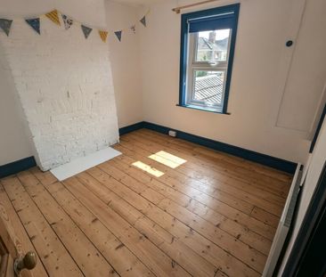 Delightful 2 bed house in Central Bournemouth - Photo 5