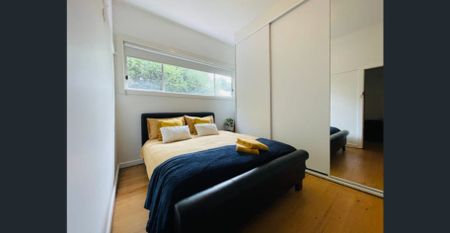 Well-Located Home in Sought-After Flora Hill - Photo 4