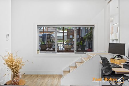 10A Strachan Place, Wanniassa ACT 2903 - House For Rent | Domain - Photo 2