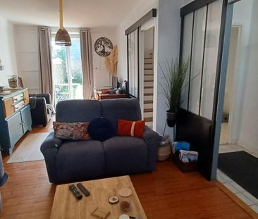 Location Maison 6 pièces 117m² - Photo 1