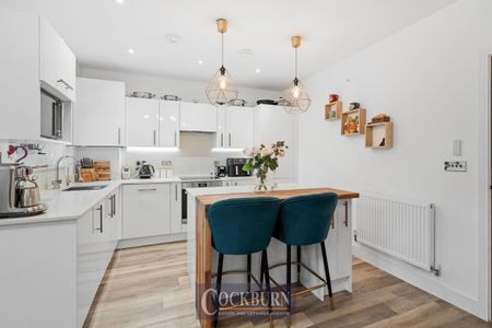 Holland Gardens, New Eltham, SE9 - Photo 3