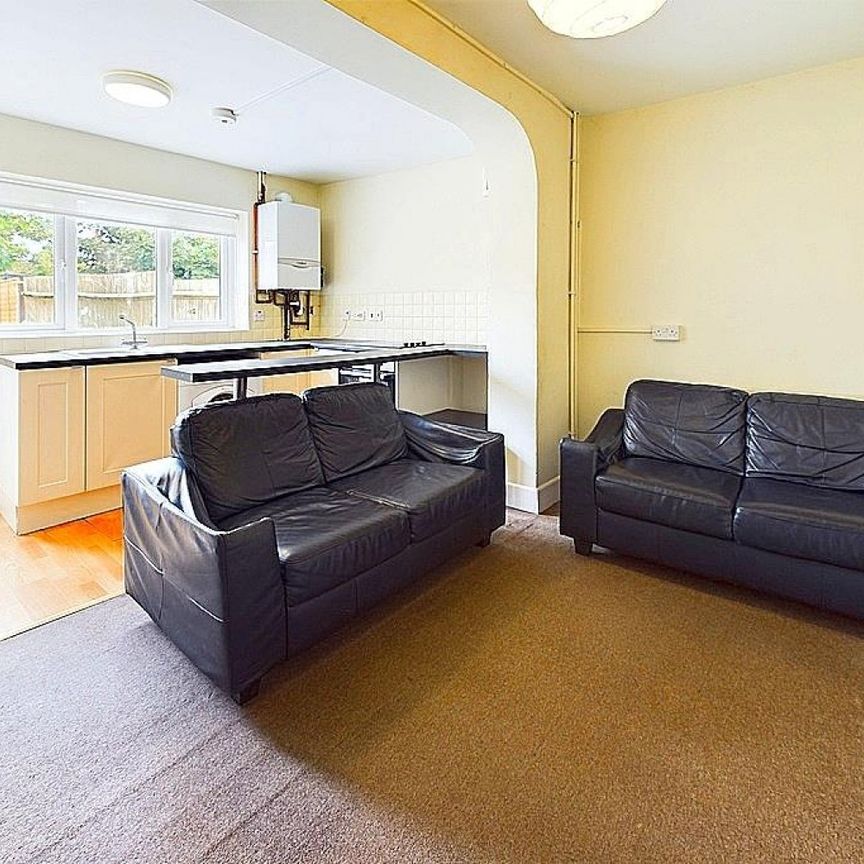 3 bedroom House To Let Total Size: 862 SQ FT - Photo 1