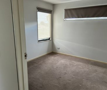 Stunning 3 bedroom home on large block in Matthews Hill - Photo 1