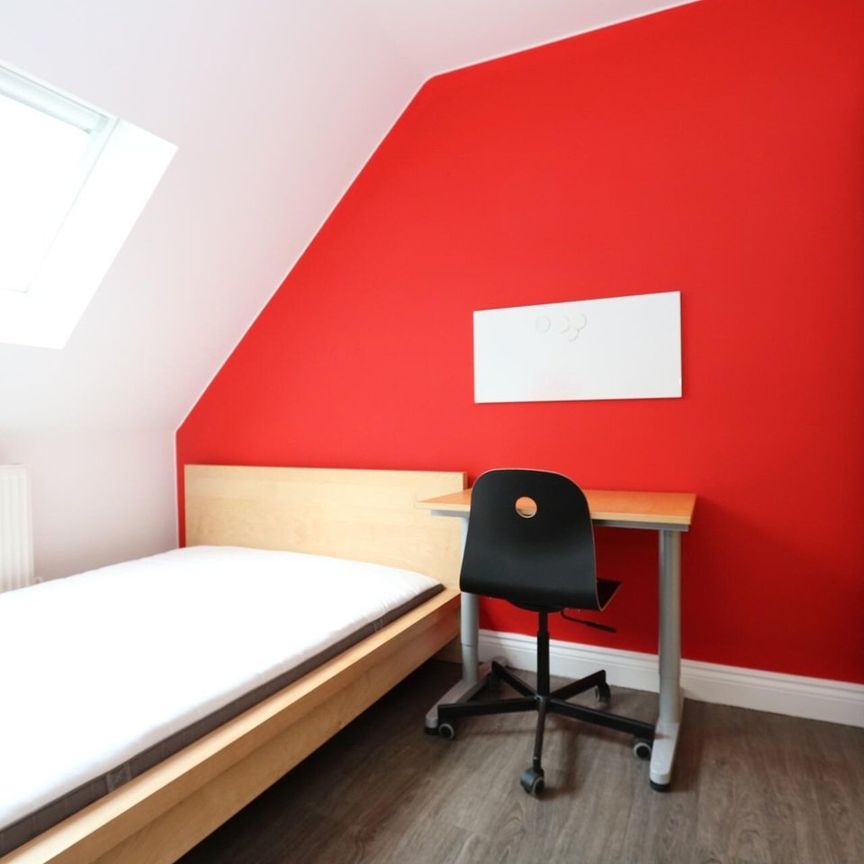 Room in a Shared Flat, Bramble Street, CV1 - Photo 1