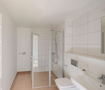 3-Zimmer-Neubauwohnung mit außergewöhnlichem Schnitt und EBK - Photo 4