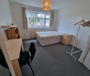 4 Bed Student Accommodation - Photo 5