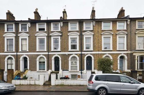 House share to rent - Photo 1