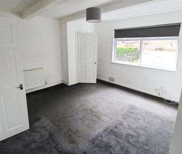 Reevy Road West, Bradford, BD6 - Photo 2