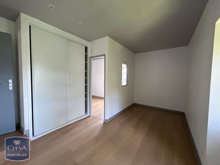 Location Appartement 4 pièces 121m² CORENC 38700 - Photo 3