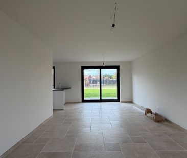 Woning te huur in Tessenderlo voor € 1.350 met 4 slaapkamers - Foto 2