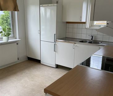 Vallgatan 7 - Foto 1