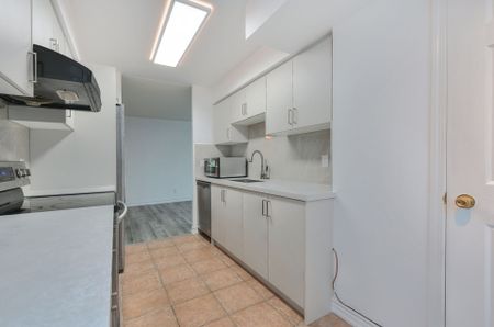 For Lease - 8 Hillcrest Avenue Unit# 706, Toronto, Ontario - Photo 5