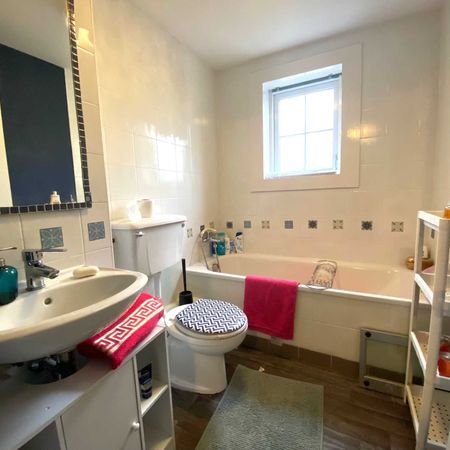 Sillogue Park, Ballymun, Dublin 11( ROOM ONLY ) - Photo 3