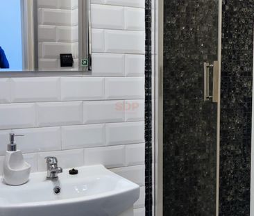 Kawalerka w Rynku z widokiem na ul. Więzienną!!! - Zdjęcie 2