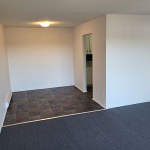 Appartement 4 1/2 à Louer - Photo 2