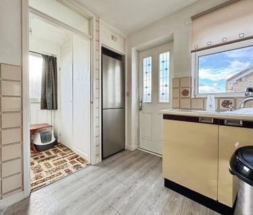 2 bedroom bungalow to rent - Photo 2