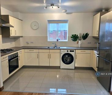 2 bedroom flat to rent - Photo 6