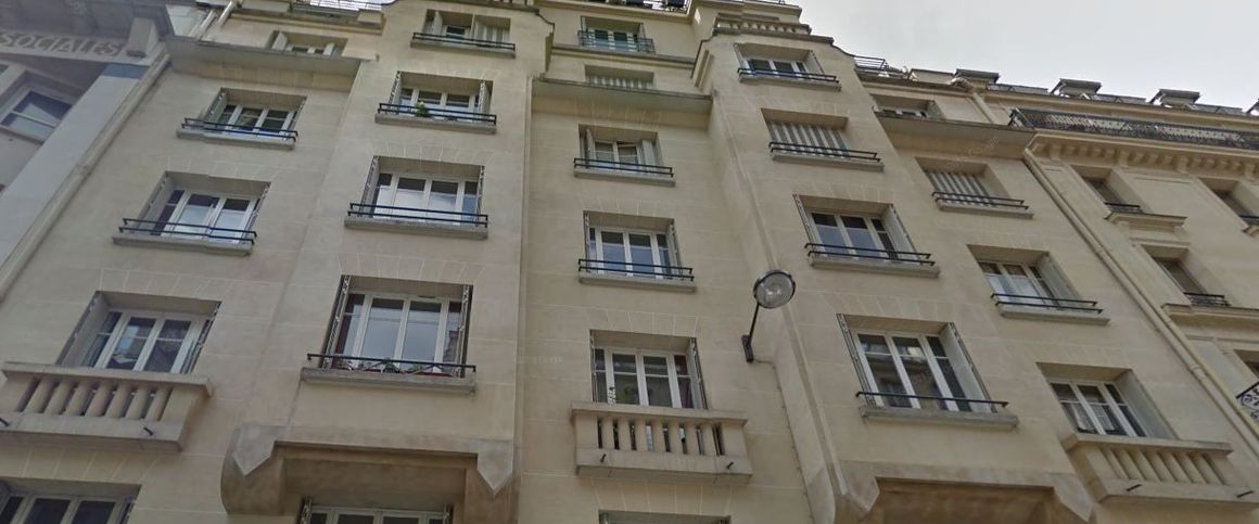 Location Appartement Paris 9 75009 Anvers - Photo 1