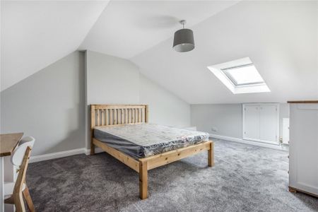 5 bedroom terraced house to rent - Photo 4