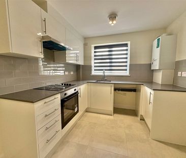 Frimley High Street, Frimley, Camberley, Surrey, GU16 - Photo 3
