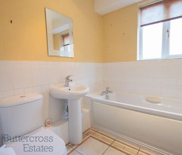 4 bedroom detached house to rent - Photo 6