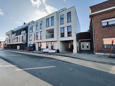 Gelijkvloers appartement met gezellige tuin - Photo 5