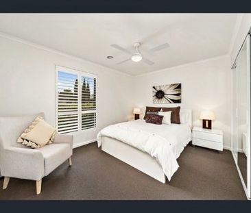 185 Halloran Drive, Jerrabomberra - Photo 5