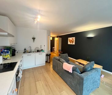 1 Bed Flat, Marco Island, NG1 - Photo 4