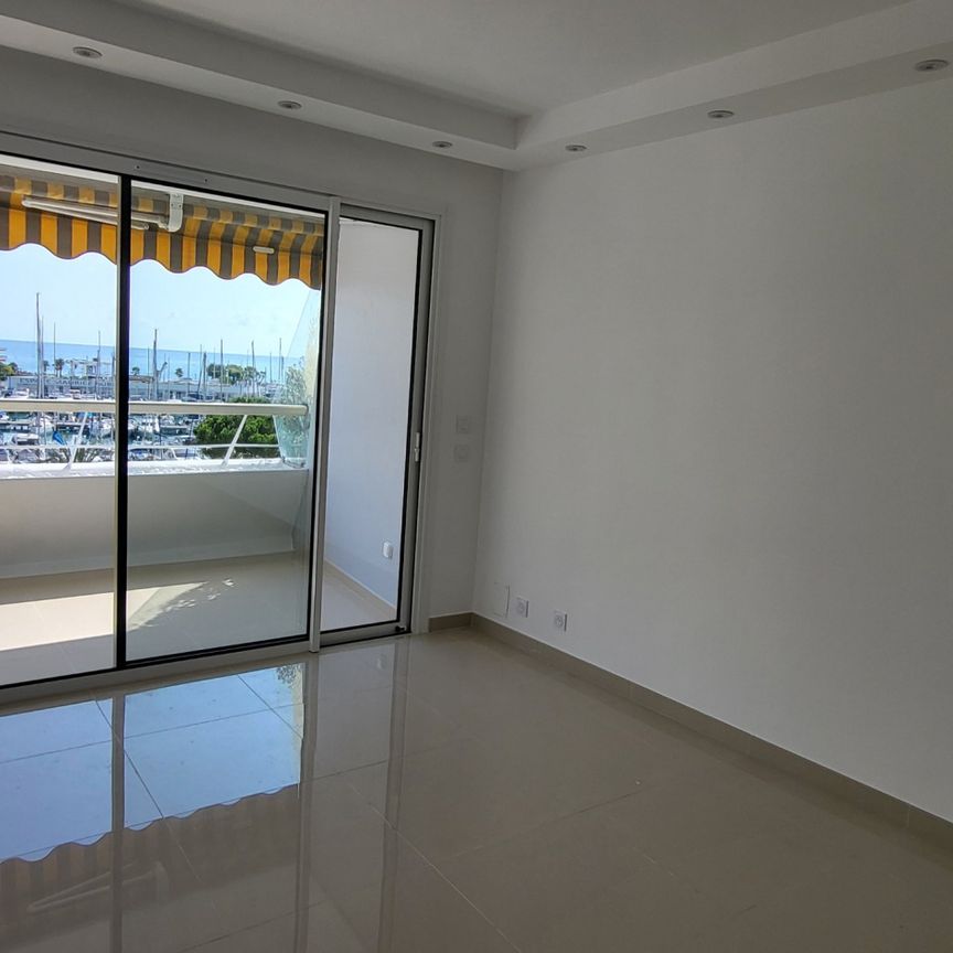 Location Appartement 3 pièces 54m² VILLENEUVE LOUBET 06270 - Photo 1