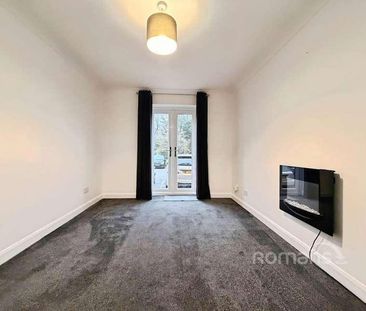 Lancastria Mews, Boyndon Road, Maidenhead, SL6 - Photo 2