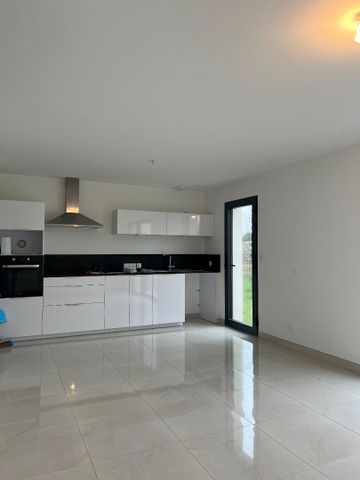 Maison T4 près de CHANIERS à louer - Photo 4